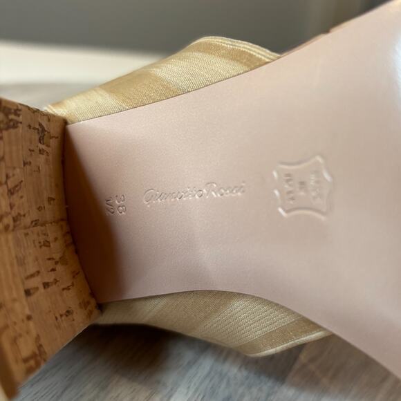 Gianvito Rossi Suede Cork Sandals Elastic Ankle Strap Beige 38.5 US 8.5 Italy - Picture 8 of 13